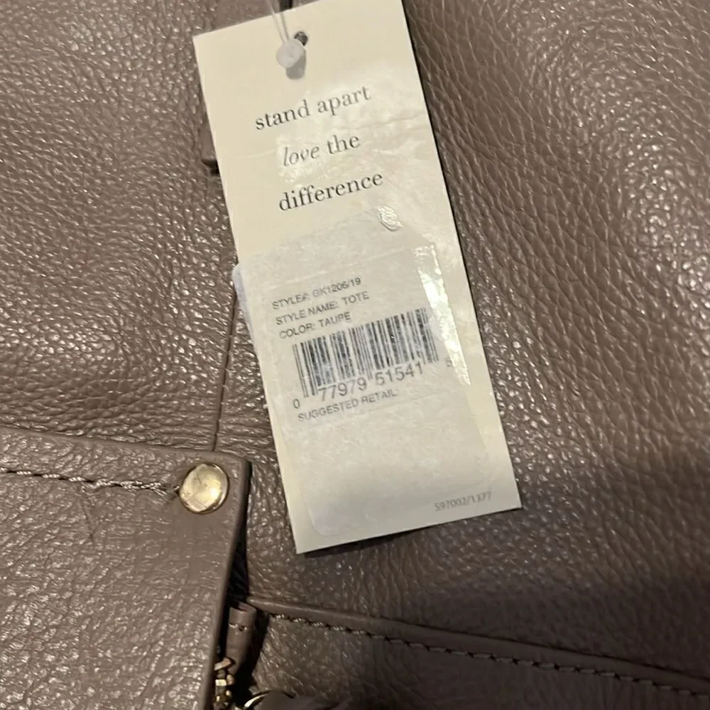 NWT Kooba large roomy lots of pockets expandable zip close satchel in taupe